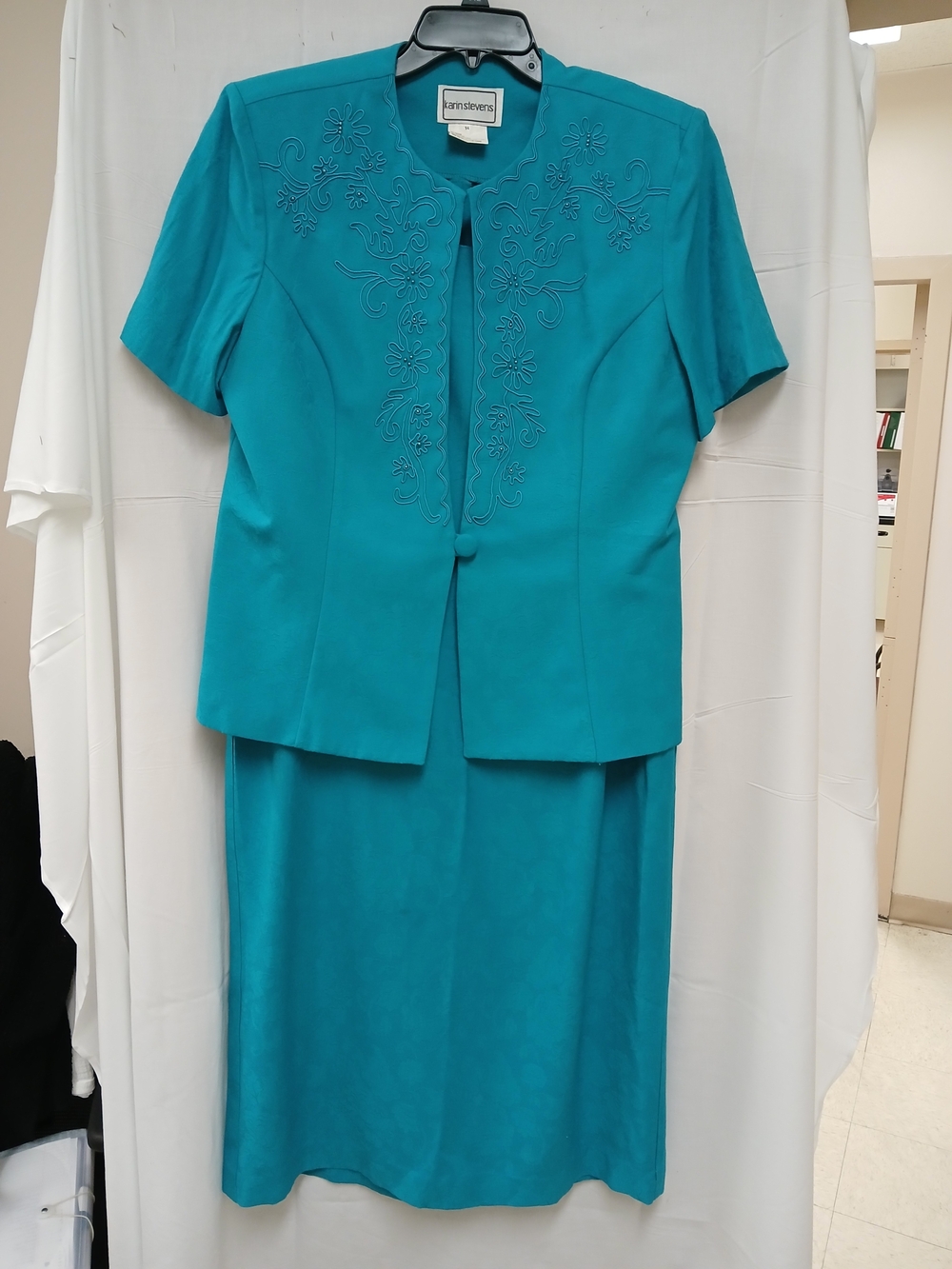 karin stevens Teal Embroidered Short-Sleeve Skirt Set